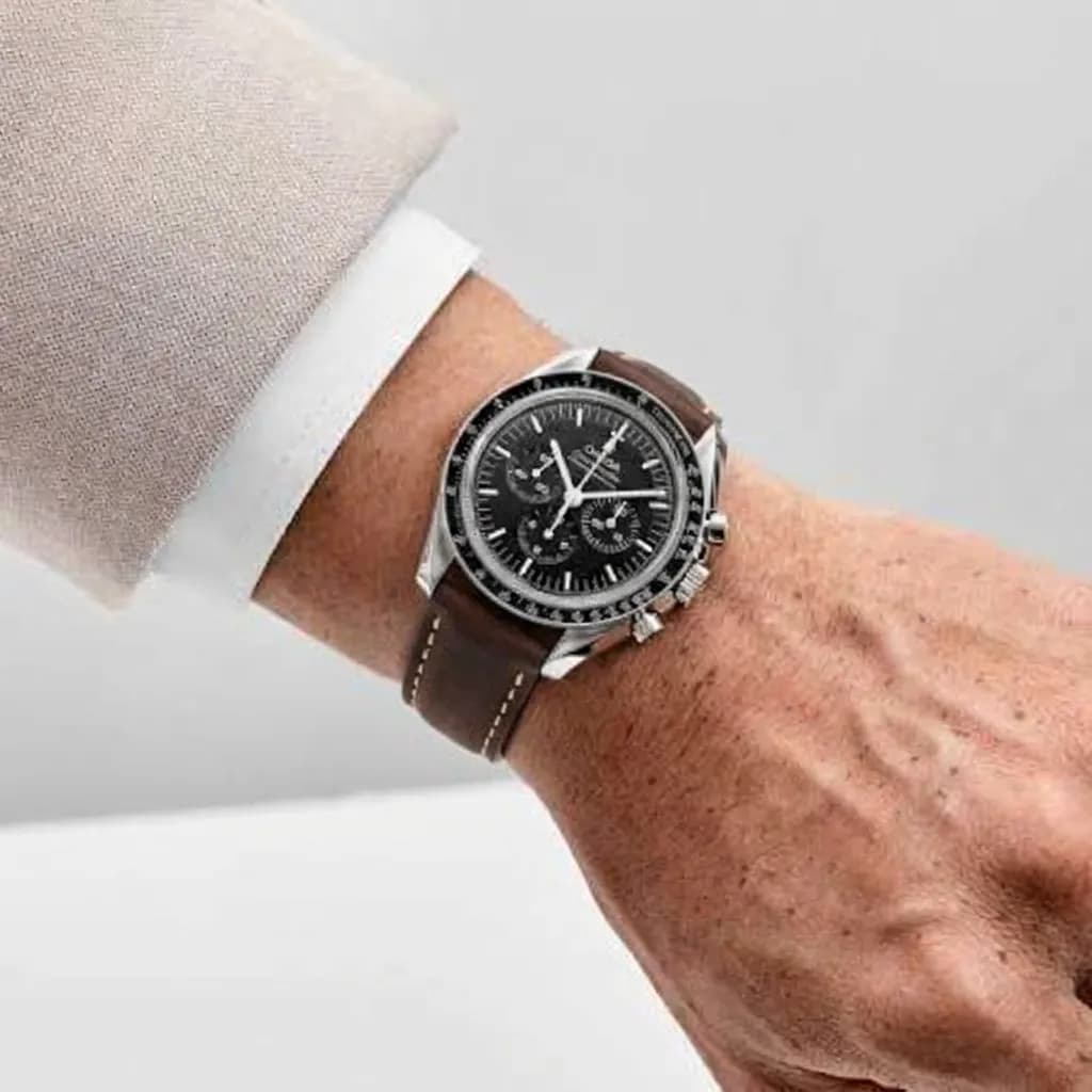 Omega Speedmaster Professional Moonwatch on Vintage Leather strap